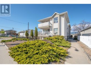 Main Photo: 763 Government Street in Penticton: Multi-family for sale : MLS®# 10310804