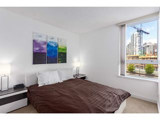 Photo 5: # 501 918 COOPERAGE WY in Vancouver: Yaletown Condo for sale (Vancouver West)  : MLS®# V1120182
