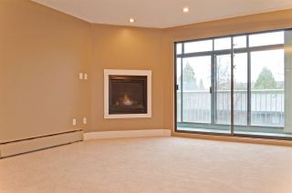 Photo 3: 215 9202 HORNE Street in Burnaby: Government Road Condo for sale in "LOUGHEED ESTATES" (Burnaby North)  : MLS®# R2044271