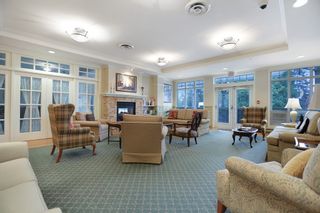 Photo 10: 416 960 LYNN VALLEY Road in North Vancouver: Lynn Valley Condo for sale in "Balmoral House" : MLS®# R2162251