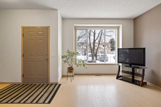 Photo 6: 52 Shawbrooke Court SW in Calgary: Shawnessy Row/Townhouse for sale : MLS®# A2020636