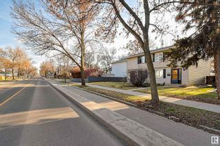 Photo 3: 6604 106 Street in Edmonton: Zone 15 House Half Duplex for sale : MLS®# E4383988
