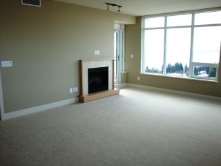 Photo 18: 1704 15152 Russell Ave in White Rock: Home for sale : MLS®# f1306527