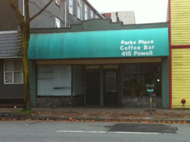 Main Photo: 411 Powell Street in Vancouver: Retail for sale