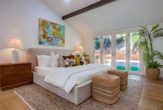 Photo 16: LA JOLLA House for sale : 4 bedrooms : 2586 Azure Coast Dr