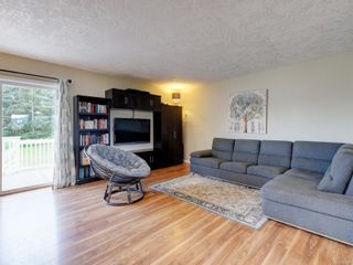 Photo 2: 2250 Townsend Rd in Sooke: Sk Broomhill House for sale : MLS®# 900681