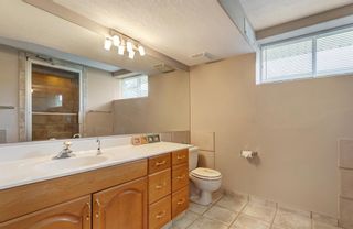 Photo 26: 82 SIENNA PARK Place SW in Calgary: Signal Hill Detached for sale : MLS®# A2043544