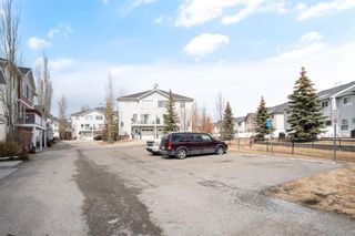 Photo 31: 613 Country Village Cape NE in Calgary: Country Hills Village Row/Townhouse for sale : MLS®# A2040358