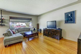 Photo 6: 6016 THORNBANK Drive NW in Calgary: Thorncliffe Detached for sale : MLS®# A2024932