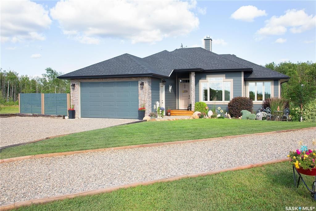 Main Photo: 205 South Shore Estates in Emma Lake: Residential for sale : MLS®# SK904281