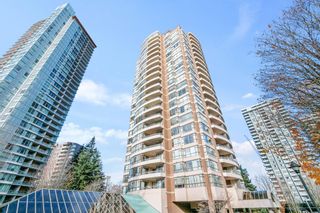 Photo 1: 905 5885 OLIVE Avenue in Burnaby: Metrotown Condo for sale in "METROPOLITAN" (Burnaby South)  : MLS®# R2833119