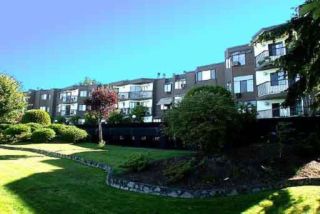 Photo 1: 35 11900 228TH Street in Maple Ridge: East Central Condo for sale in "Moonlite Grove" : MLS®# R2523375