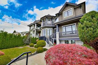 Photo 2: 206 DELTA Avenue in Burnaby: Capitol Hill BN House for sale (Burnaby North)  : MLS®# R2095934
