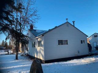 Photo 2: 4715 51 Street: Rural Lac Ste. Anne County House for sale : MLS®# E4271256