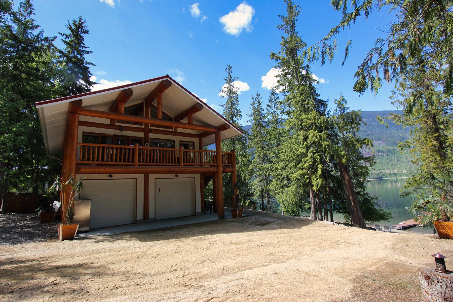 Photo 15: Photos: 6225 Armstrong Road in Eagle Bay: House for sale : MLS®# 10256552
