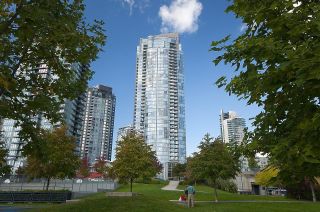 Photo 27: 3505 1408 STRATHMORE Mews in Vancouver: Yaletown Condo for sale in "WEST ONE" (Vancouver West)  : MLS®# R2815545