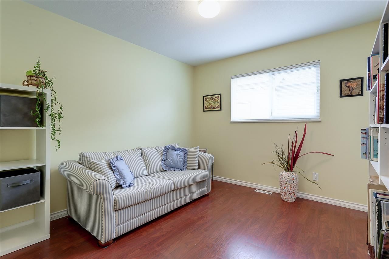 Photo 12: Photos: 12159 BLOSSOM Street in Maple Ridge: East Central House for sale : MLS®# R2152233