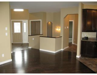 Photo 2: 65 MARDENA in WINNIPEG: St Vital Residential for sale (South East Winnipeg)  : MLS®# 2918592