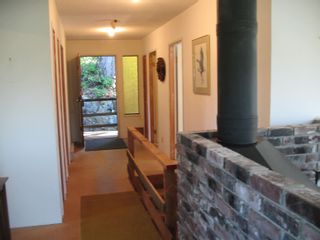 Photo 19: 12467 MALCOLM Road in Madeira Park: Pender Harbour Egmont House for sale (Sunshine Coast)  : MLS®# R2728063