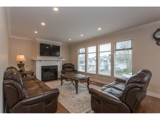 Photo 3: 20298 116B Avenue in Maple Ridge: Southwest Maple Ridge House for sale : MLS®# R2155275