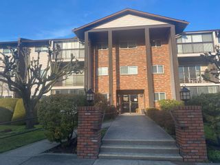 Photo 2: 115 32910 AMICUS Place in Abbotsford: Central Abbotsford Condo for sale in "Royal Oaks" : MLS®# R2647077