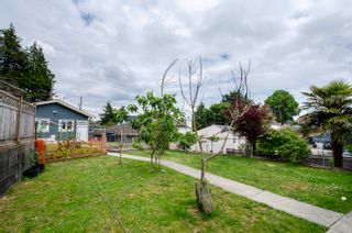 Photo 38: 2479 ST. LAWRENCE Street in Vancouver: Collingwood VE 1/2 Duplex for sale (Vancouver East)  : MLS®# R2722690