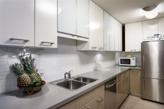 Photo 2: 417 9101 HORNE Street in Burnaby: Government Road Condo for sale in "Woodstone Place" (Burnaby North)  : MLS®# R2428264