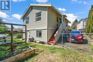 Photo 22: 1 890 Admirals Rd in Esquimalt: House for sale : MLS®# 961002