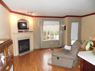 Photo 4: 20 16995 64TH Avenue in Surrey: Cloverdale BC Townhouse for sale (Cloverdale)  : MLS®# F1303009