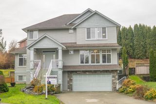 Main Photo: 34078 AMBLEWOOD Place in Abbotsford: Poplar House for sale in "UCFV - King Road" : MLS®# R2890384