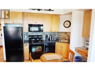 Photo 5: 107 Village Centre Place Unit# 411 Predator Ridge: Okanagan Shuswap Real Estate Listing: MLS®# 10309732