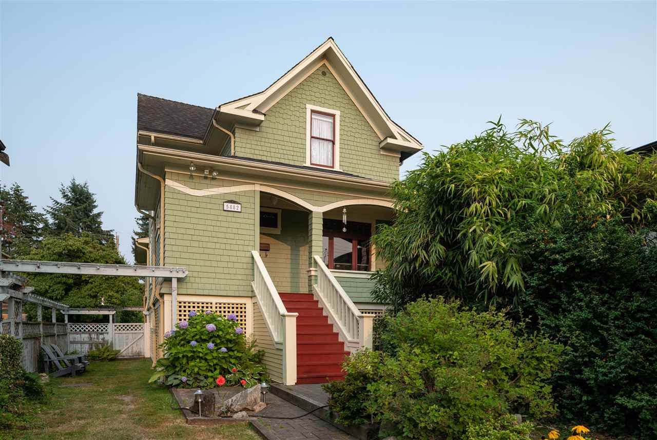 Main Photo: 5882 TYNE Street in Vancouver: Killarney VE House for sale (Vancouver East)  : MLS®# R2330113