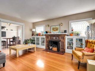 Photo 3: 2580 TRAFALGAR Street in Vancouver: Kitsilano House for sale (Vancouver West)  : MLS®# R2691662