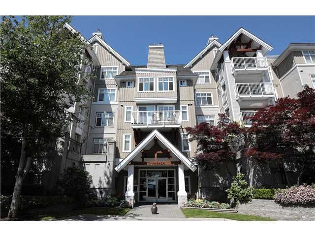 Main Photo: 304 1428 PARKWAY Boulevard in Coquitlam: Westwood Plateau Condo for sale in "MONTREAUX" : MLS®# V1072505