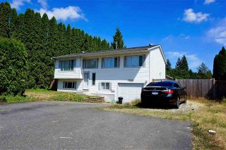 Photo 2: 7820 HURD Street in Mission: Mission BC House for sale : MLS®# R2197062