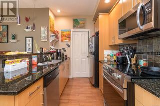 Photo 10: 513 623 Treanor Ave in Langford: House for sale : MLS®# 955150