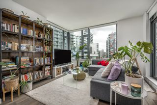 Photo 3: 608 1688 PULLMAN PORTER Street in Vancouver: Mount Pleasant VE Condo for sale in "NAVIO SOUTH" (Vancouver East)  : MLS®# R2858365