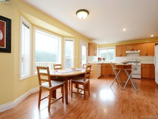 Photo 9: 5181 Rutli Meadows Pl in VICTORIA: SE Cordova Bay House for sale (Saanich East)  : MLS®# 775102