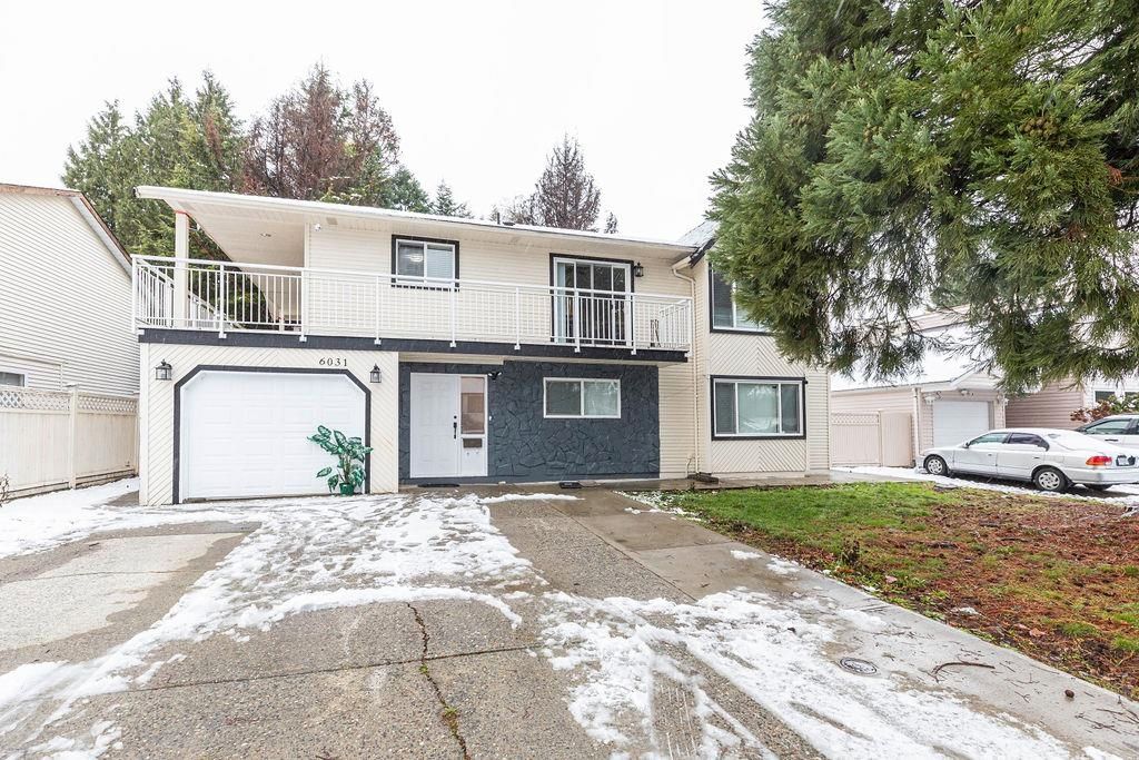 Main Photo: 6031 132A Street in Surrey: Panorama Ridge House for sale : MLS®# R2640252
