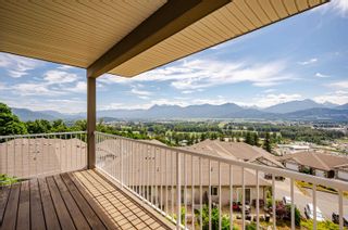 Photo 35: 124 8590 SUNRISE Drive in Chilliwack: Chilliwack Mountain Townhouse for sale in "Maple Hills" : MLS®# R2794365