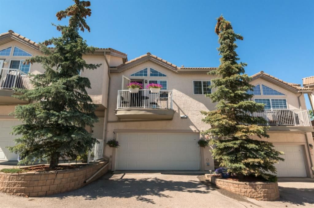 Main Photo: 709 Patterson View SW in Calgary: Patterson Row/Townhouse for sale : MLS®# A1211901