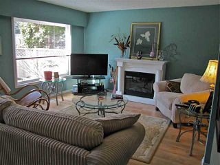 Photo 2: # 24 3046 COAST MERIDIAN RD in Port Coquitlam: Birchland Manor Condo for sale : MLS®# V998122