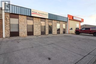 Photo 1: 616 Alberta Street W in Brooks: Business for sale : MLS®# A1182007
