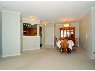 Photo 5: # 407 32044 OLD YALE RD in Abbotsford: Abbotsford West Condo for sale in "GREEN GABLES" : MLS®# F1316460