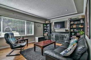 Photo 4: 11575 97 Avenue in Surrey: Royal Heights House for sale (North Surrey)  : MLS®# R2198554