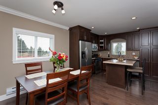 Photo 9: 369 MUNDY Street in Coquitlam: Coquitlam East House for sale : MLS®# V951722