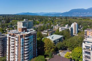 Photo 30: 804 2350 W 39TH Avenue in Vancouver: Kerrisdale Condo for sale in "St. Moritz" (Vancouver West)  : MLS®# R2722806