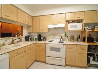 Photo 4: # 1202 1180 PINETREE WY in Coquitlam: North Coquitlam Condo for sale in "THE FRONTENAC TOWER" : MLS®# V986839