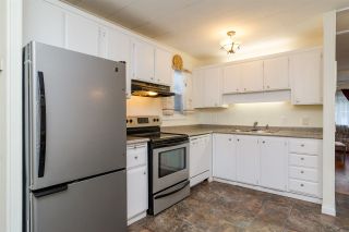 Photo 9: 145 7790 KING GEORGE Boulevard in Surrey: East Newton Manufactured Home for sale in "CRISPEN BAYS" : MLS®# R2121251