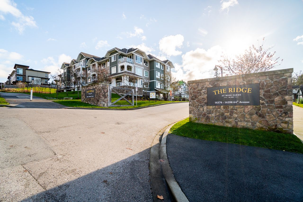 Main Photo: 317 16398 64 Avenue in Surrey: Cloverdale BC Condo for sale in "THE RIDGE AT BOSE FARMS" (Cloverdale)  : MLS®# R2635151